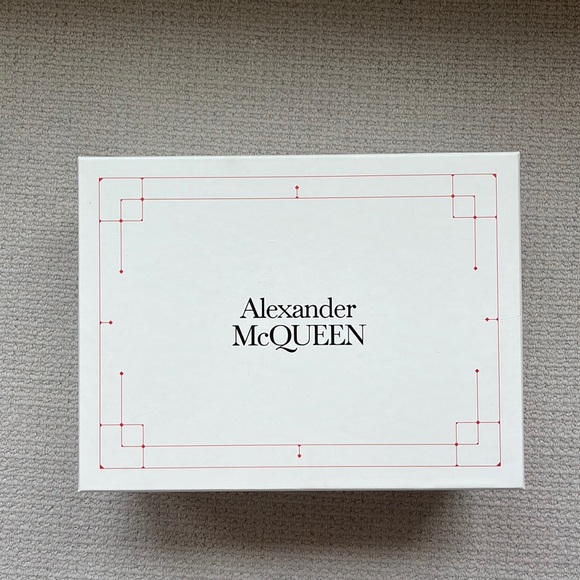 Alexander Mcqueen Sneakers - Picture 5 of 5